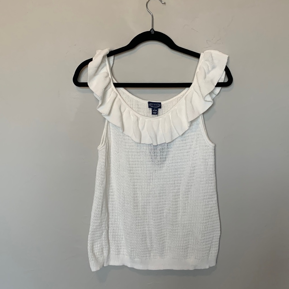 Scoops sweater tank top NWT
